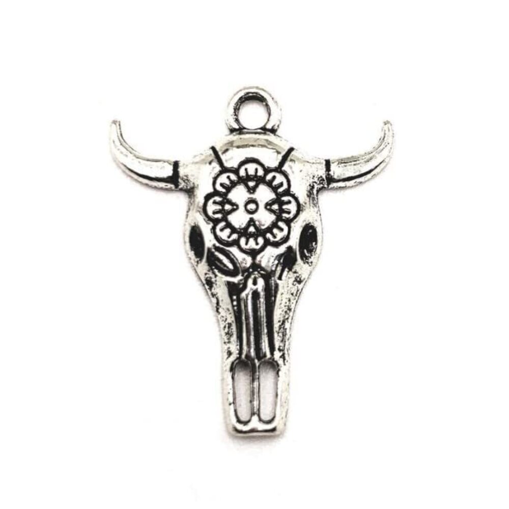 5512 11 Pcs Cattle Bull skull Buffalo charms antique silver tone 32x26 mm